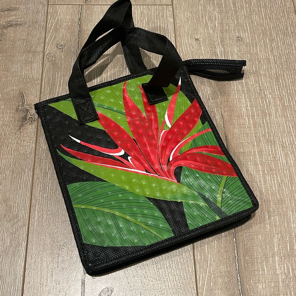 Reusable insulated bird of paradise tote bag